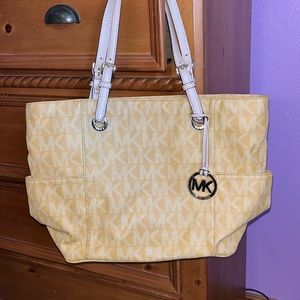 MK Purse